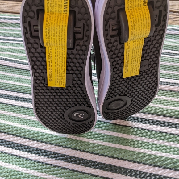 COPY - Adult Heelys NWT Men 10 - Picture 2 of 6